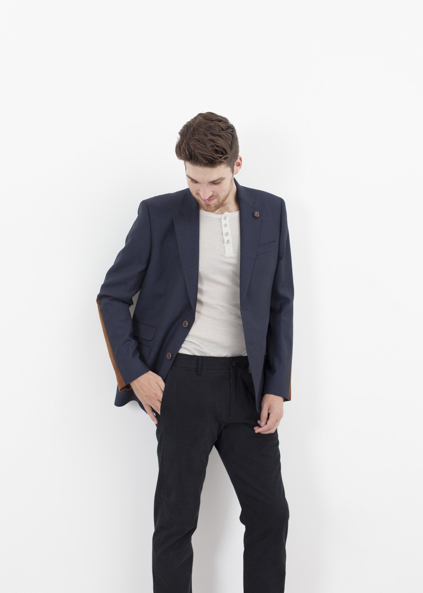 Swift Low Blazer in Navy